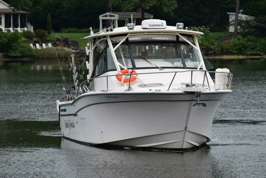 2016 Grady-White Express 330