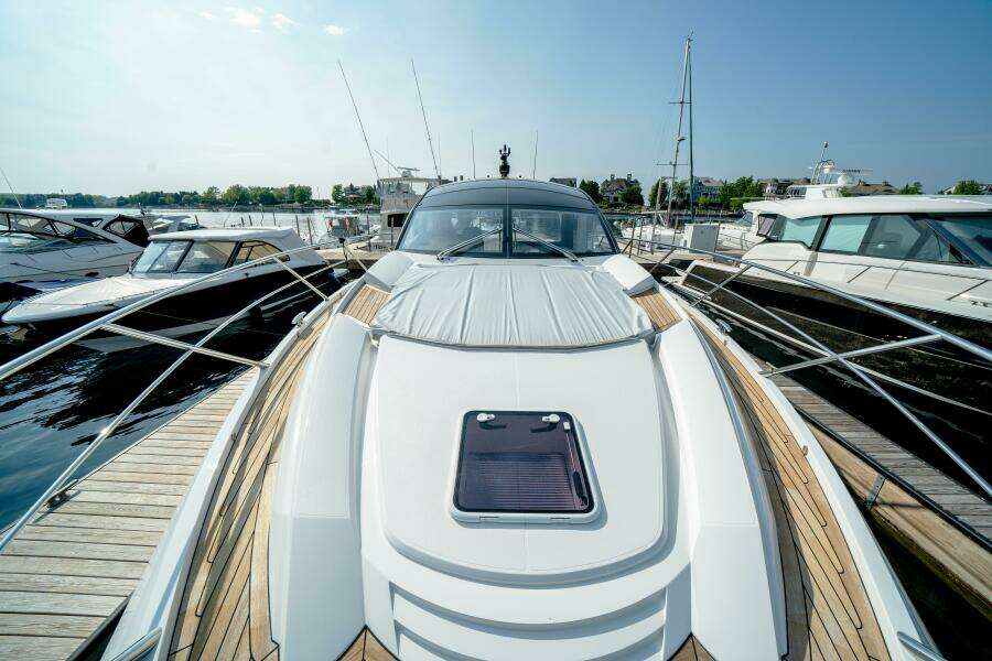 2022 Sunseeker 60 Predator EVO