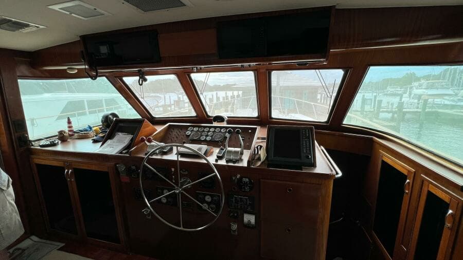 1987 Hatteras Motoryacht