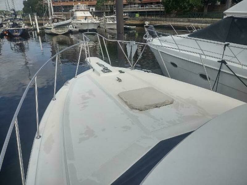 1988 Tollycraft 34 Sport Sedan