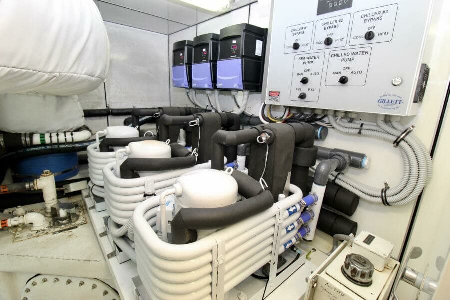 2002 Cheoy Lee Global Series Long