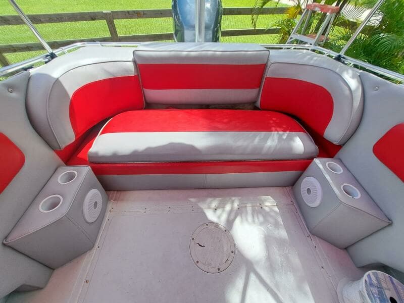 1988 Boston Whaler Temptation 2200