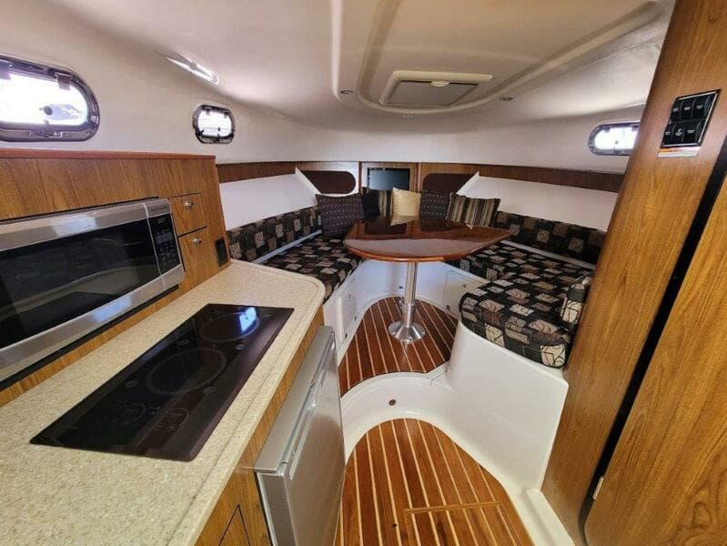2013 Pursuit 345 Offshore