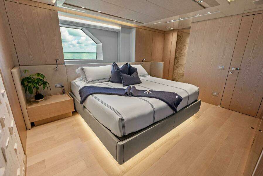 Upper Deck VIP Stateroom