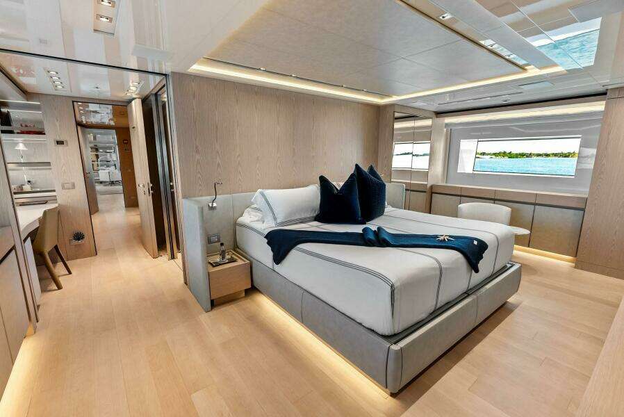 On-Deck Primary Stateroom