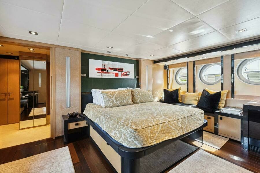 2008 Palmer Johnson 124 Sports Cruiser