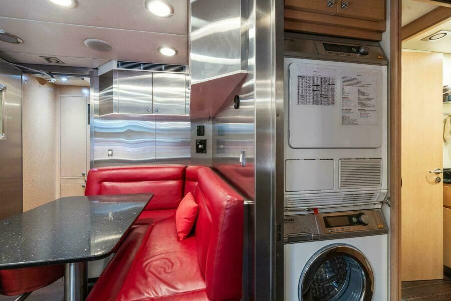 2008 Palmer Johnson 124 Sports Cruiser