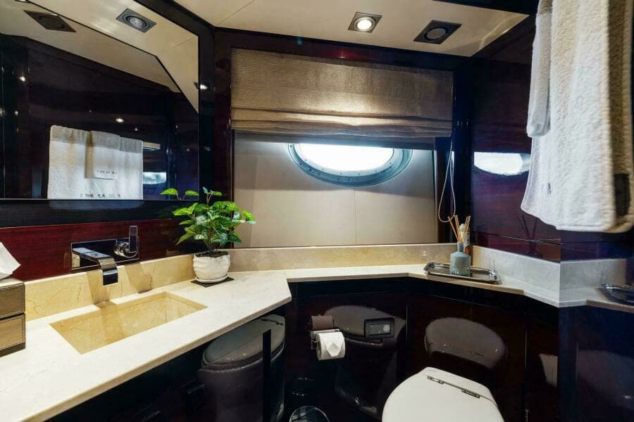 2008 Palmer Johnson 124 Sports Cruiser