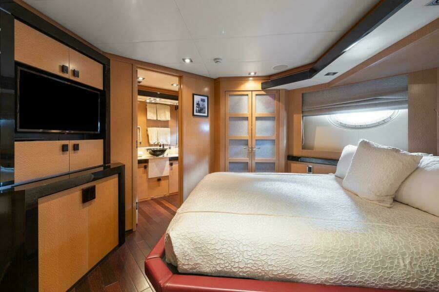 2008 Palmer Johnson 124 Sports Cruiser