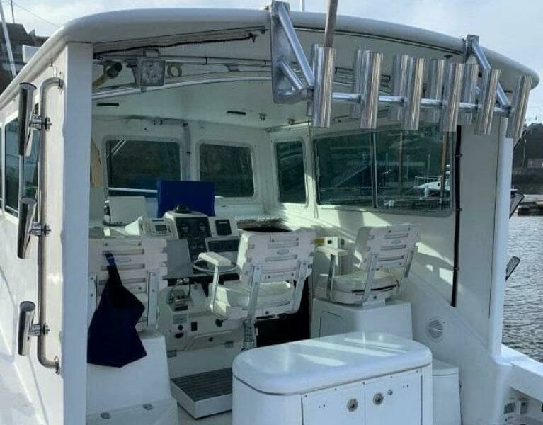 2001 Rampage 30 Express