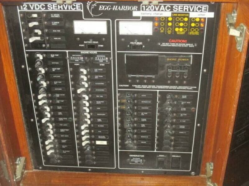 1997 Egg Harbor Golden Egg 35