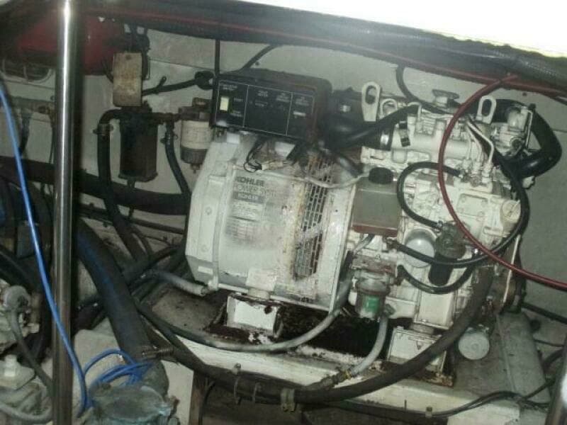 1997 Egg Harbor Golden Egg 35