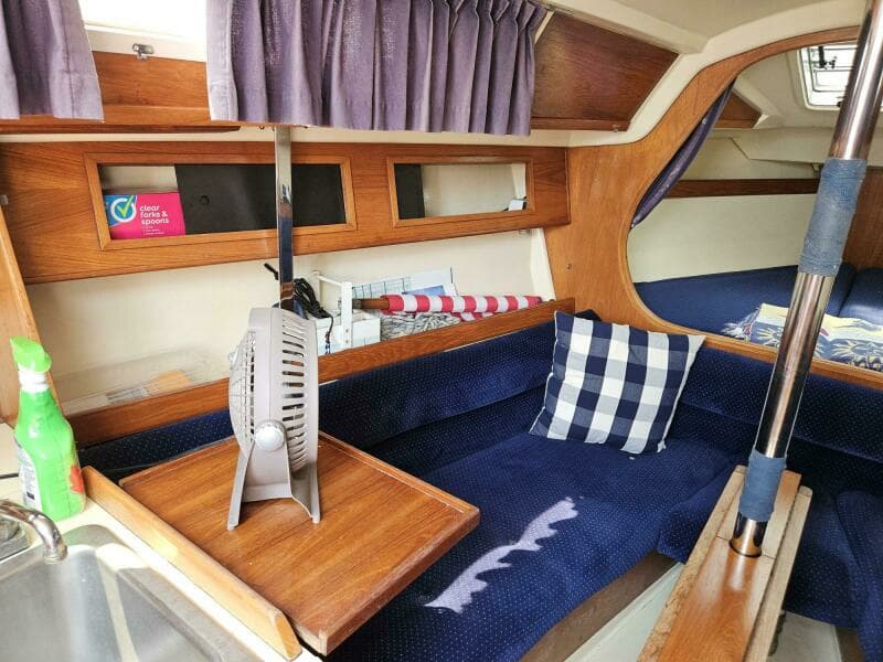 1986 Pearson Auxiliary Sloop