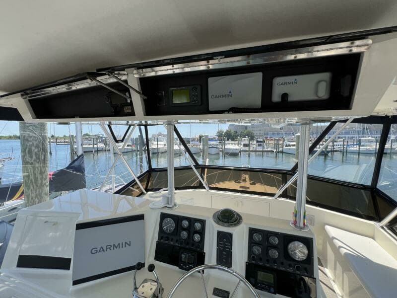1990 Viking 48 Convertible