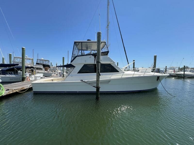 1990 Viking 48 Convertible