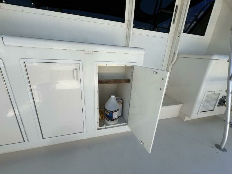 1990 Viking 48 Convertible