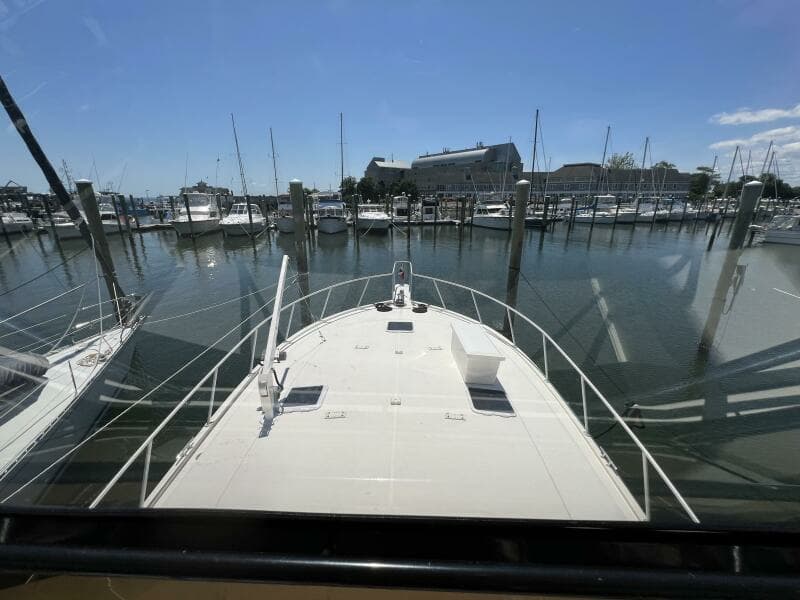 1990 Viking 48 Convertible