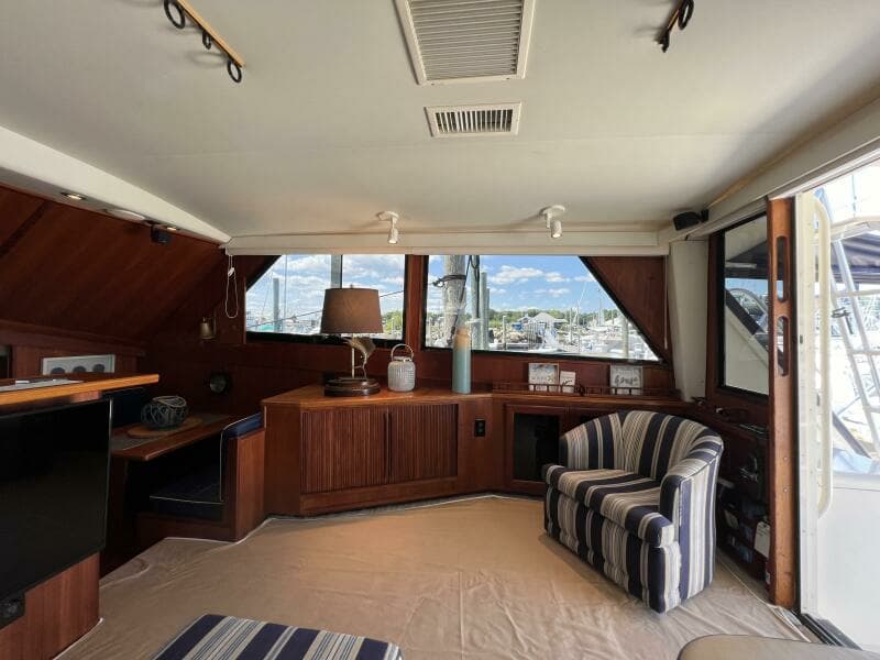 1990 Viking 48 Convertible