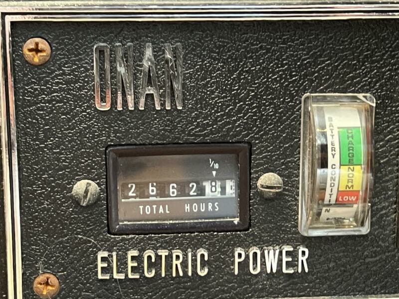 1990 Viking 48 Convertible