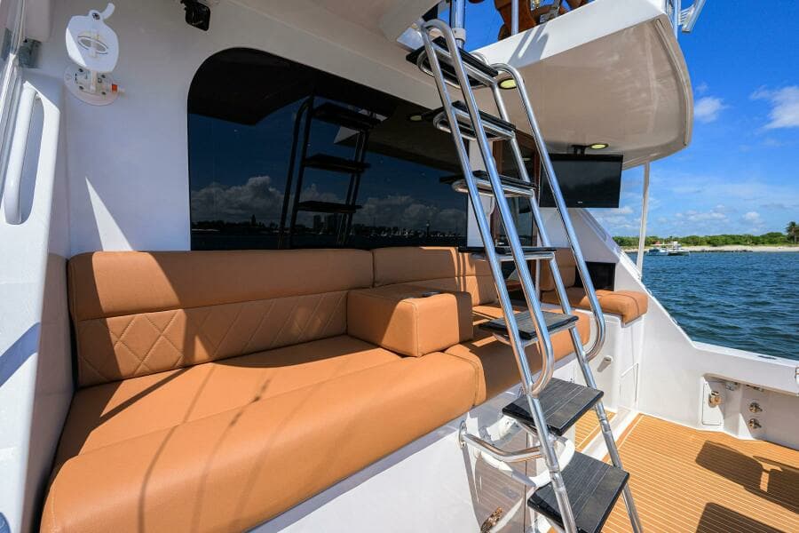 2001 Hatteras Convertible