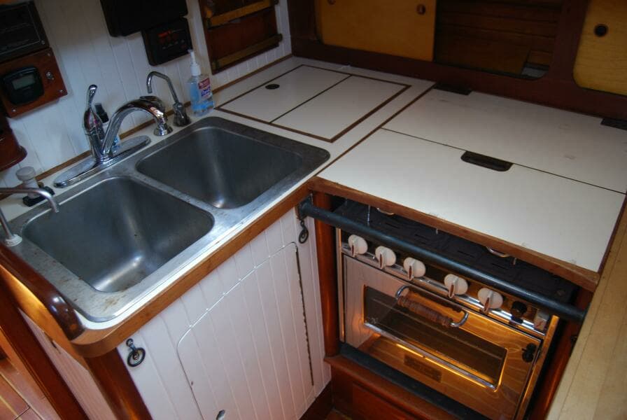 1983 Cherubini 44 Ketch