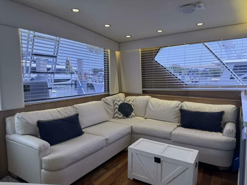 1994 Hatteras 54 Yacht