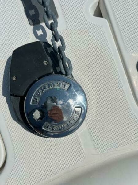 43 Meridian Sedan 411 - 