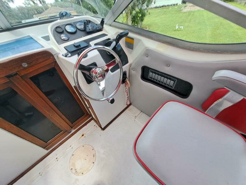 2021 Boston Whaler 300 FourStroke