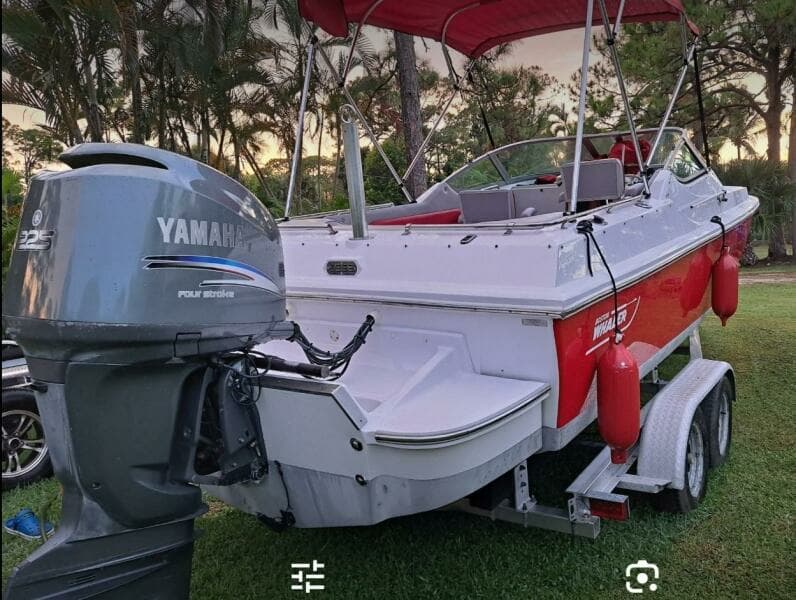 2021 Boston Whaler 300 FourStroke