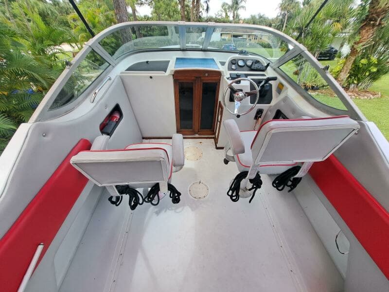 2021 Boston Whaler 300 FourStroke