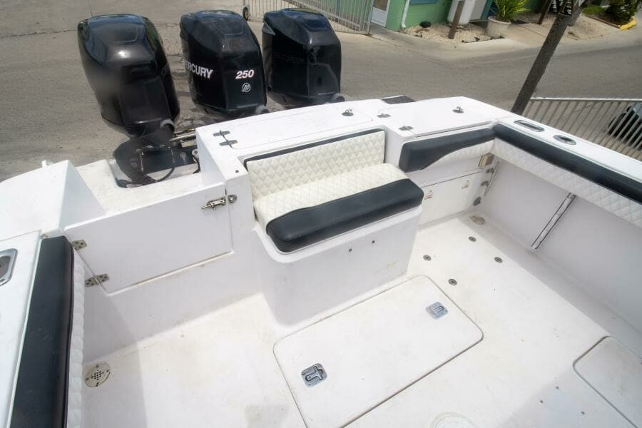 2005 Donzi 35 ZF Open