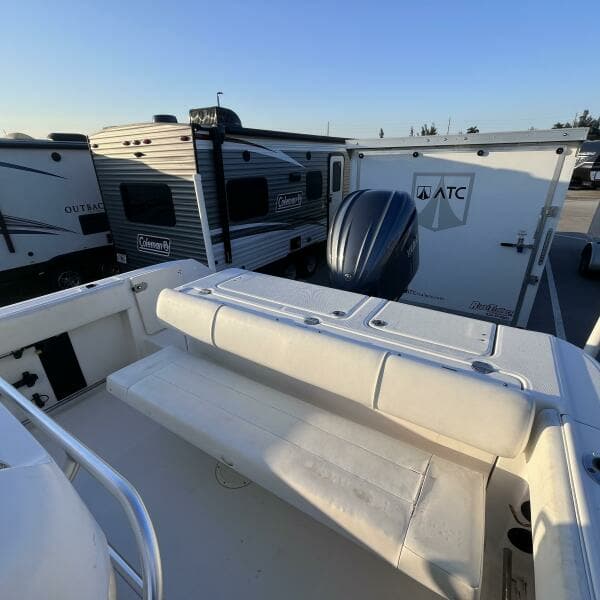 2013 Robalo R240 Center Console