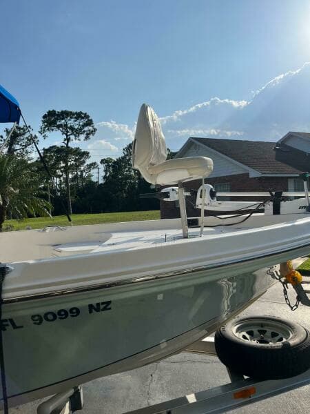 2009 Sailfish 1900 BB Bay Boat
