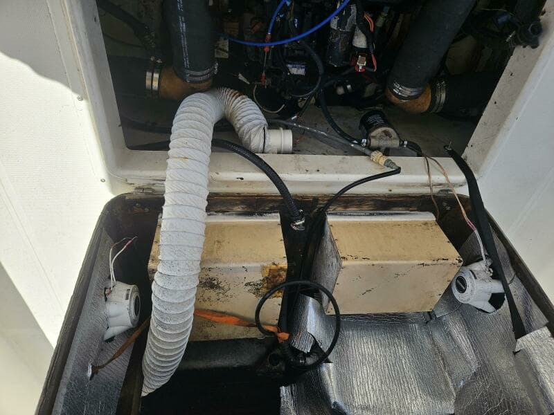 1995 Pursuit 2600 CC