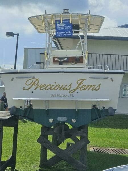 1995 Pursuit 2600 CC