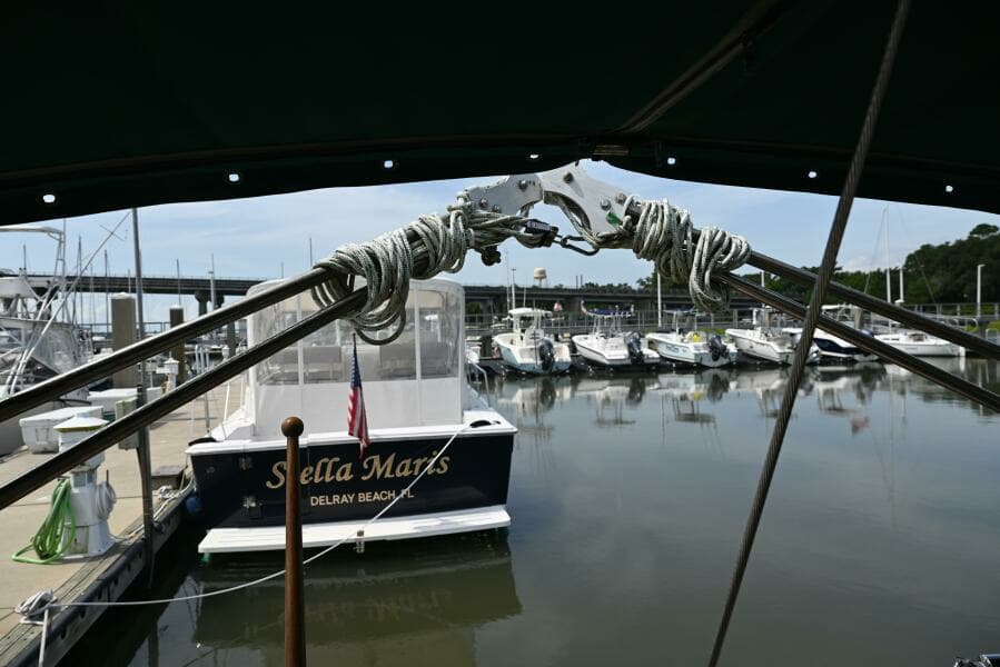 1980 Pearson Pilothouse 365