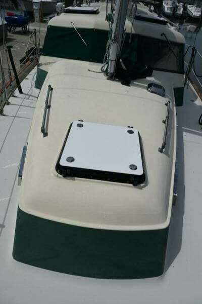 1980 Pearson Pilothouse 365