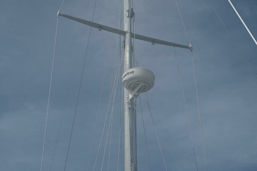 1980 Pearson Pilothouse 365