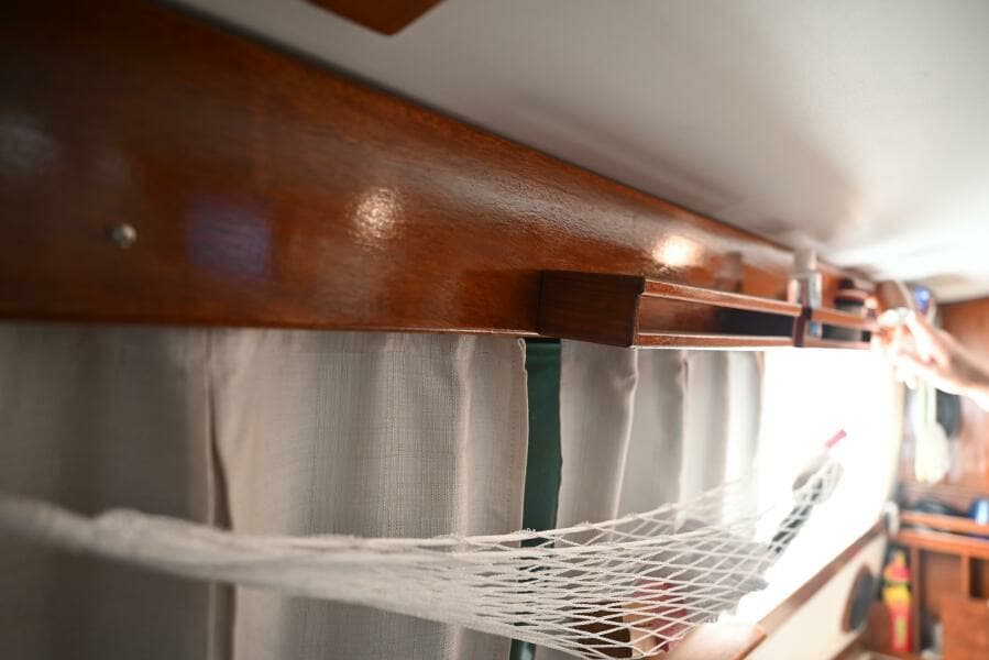 1980 Pearson Pilothouse 365