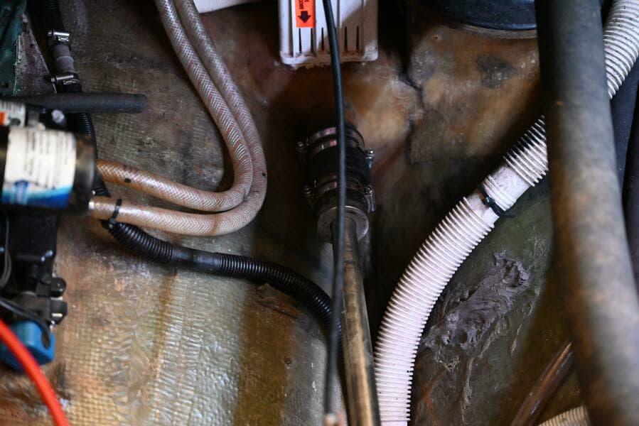 1980 Pearson Pilothouse 365