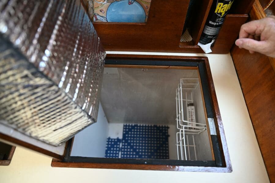 1980 Pearson Pilothouse 365