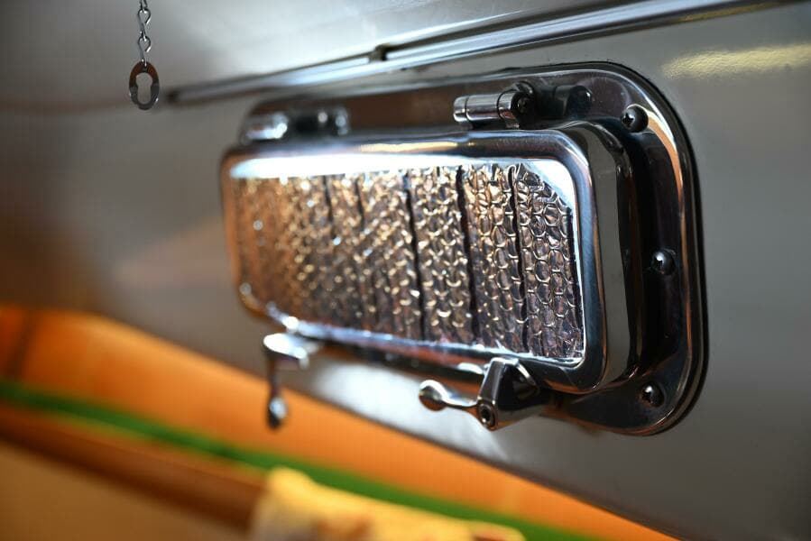 1980 Pearson Pilothouse 365