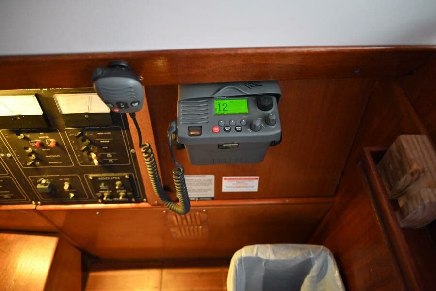 1980 Pearson Pilothouse 365