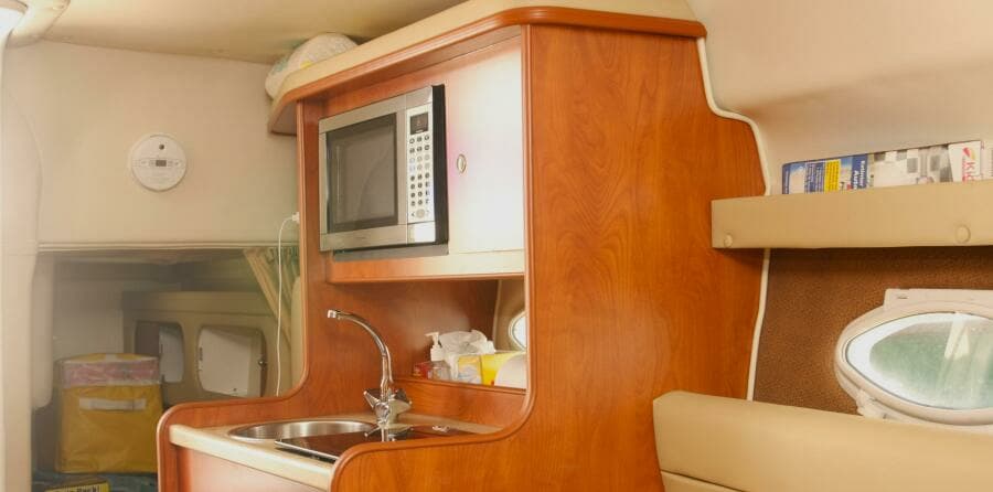 2006 Rinker 270 Fiesta Vee