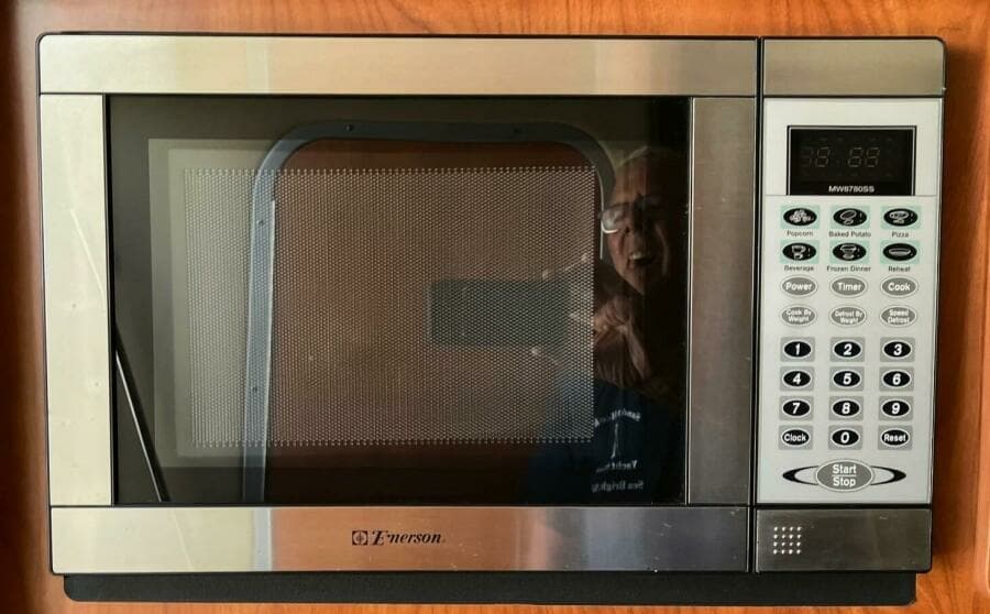 2006 Rinker 270 Fiesta Vee