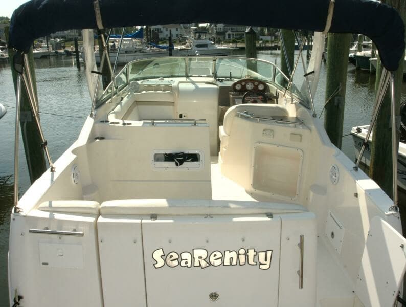 2006 Rinker 270 Fiesta Vee