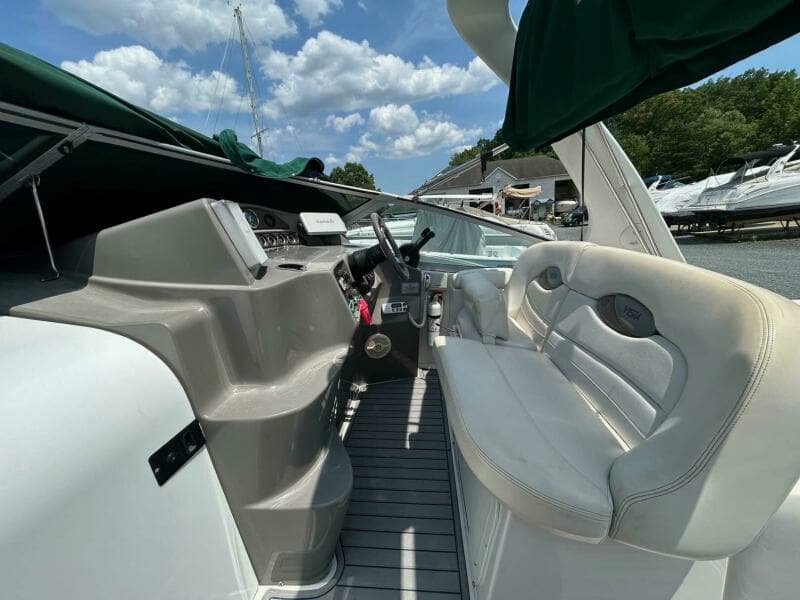 2001 Four Winns 328 Vista