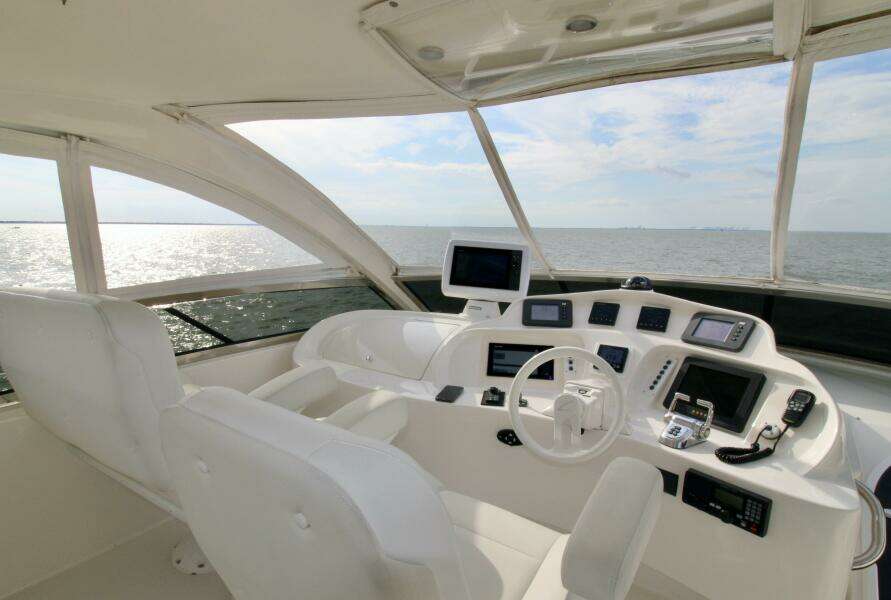 2007 Lazzara 74 Motor Yacht Kathleen