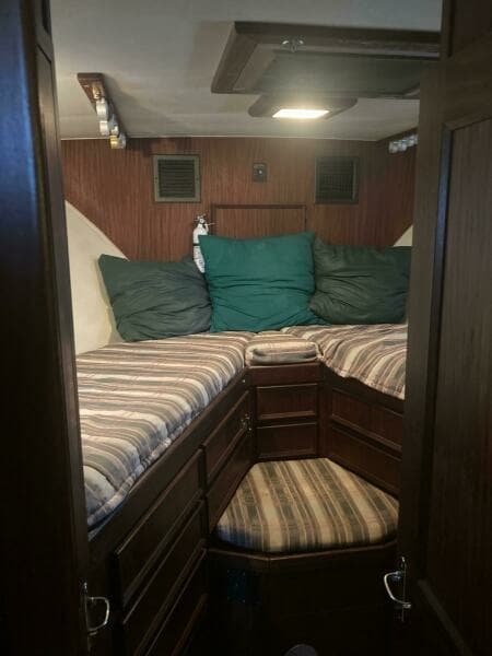 1983 Hatteras SportFish