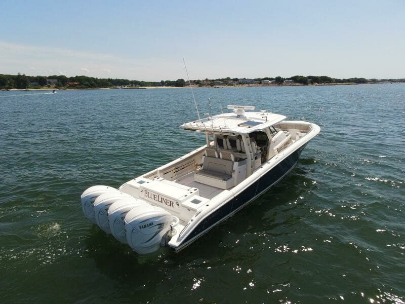 2021 Pursuit 428 Sport